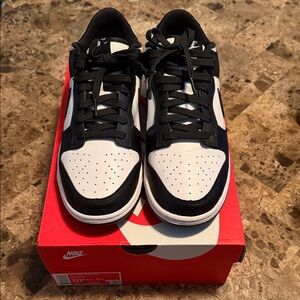 Nike Dunk Low Retro White/ Black-White Sneakers! ( Worn twice )